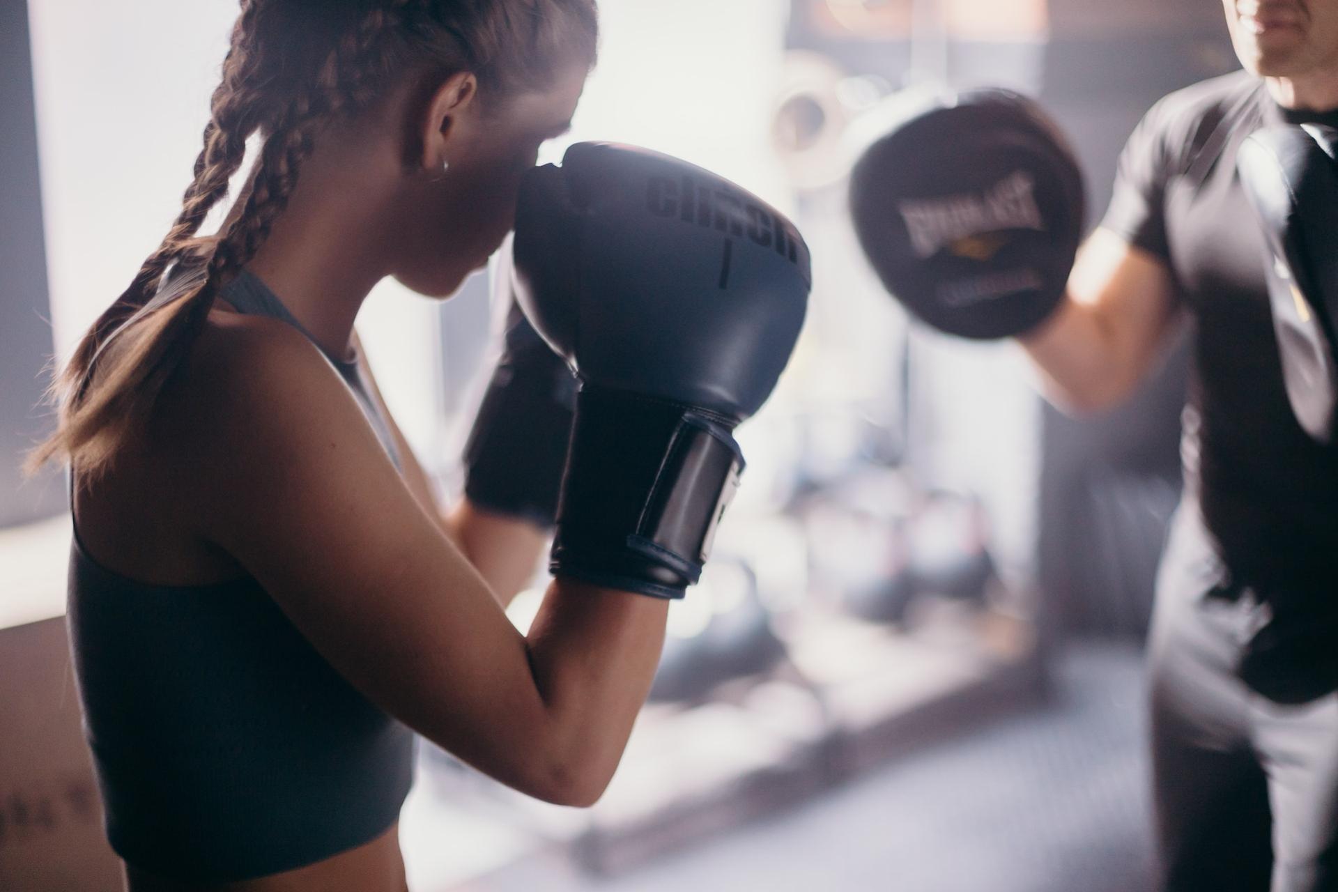 Boxing girl