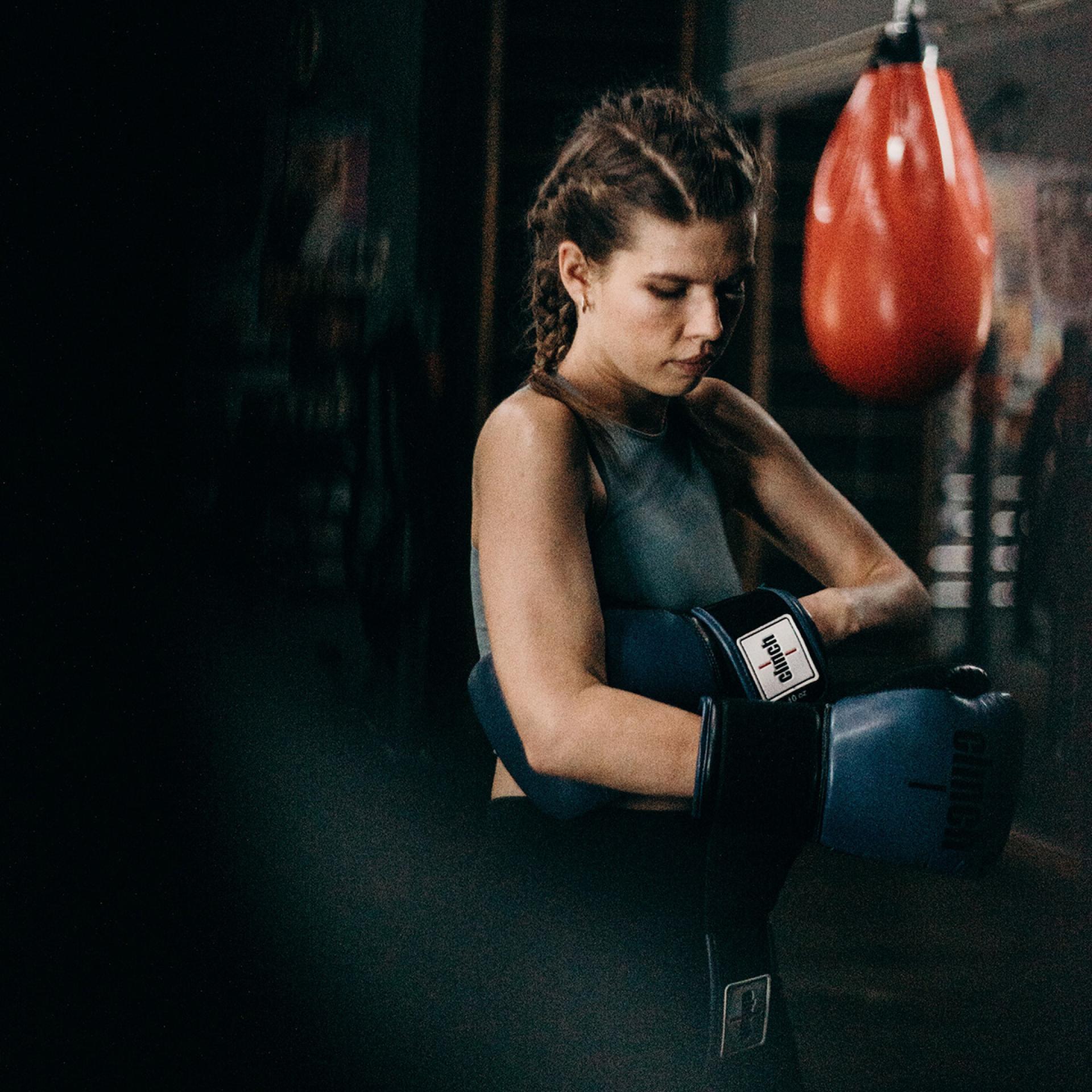 Boxing girl