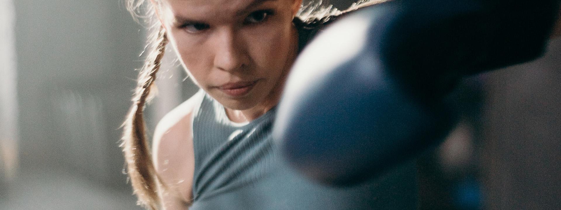 Boxing girl